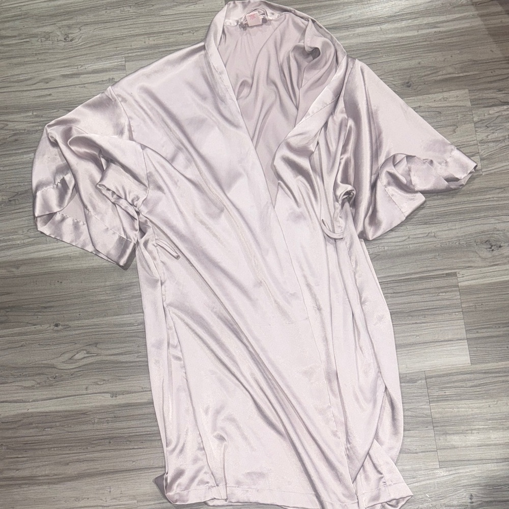 Victoria's Secret Mauve purple Soft Satin Robe